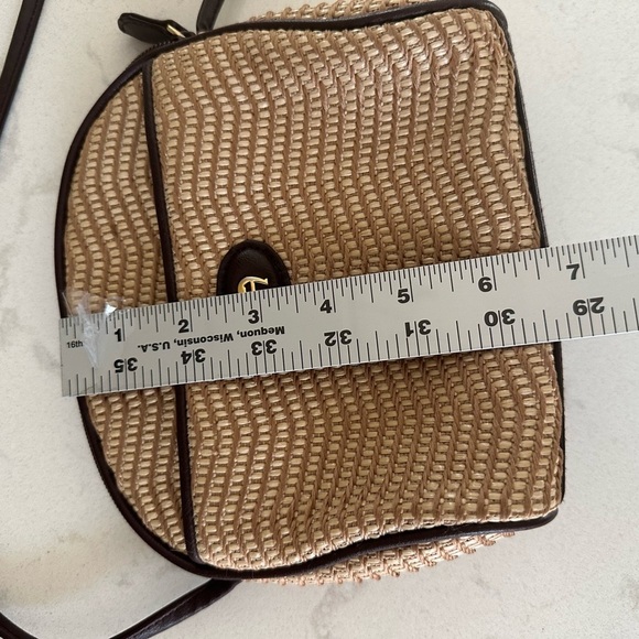Vintage  Etienne Aigner Woven Straw & Leather Handbag Purse - Picture 7 of 14